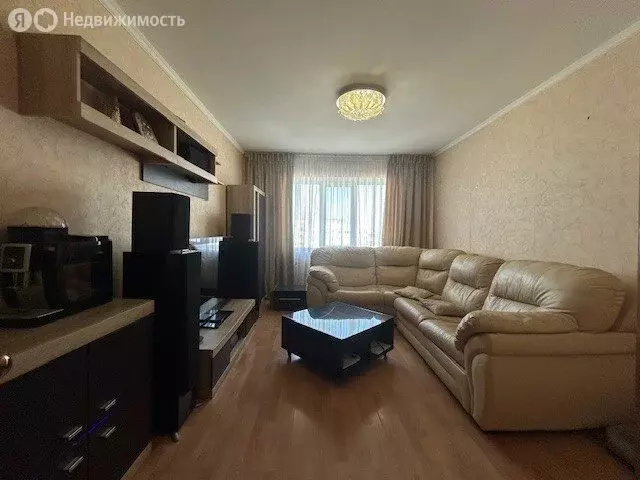 3-комнатная квартира: Брянск, Бежицкий район, Комсомольская улица, 16 ... - Фото 2