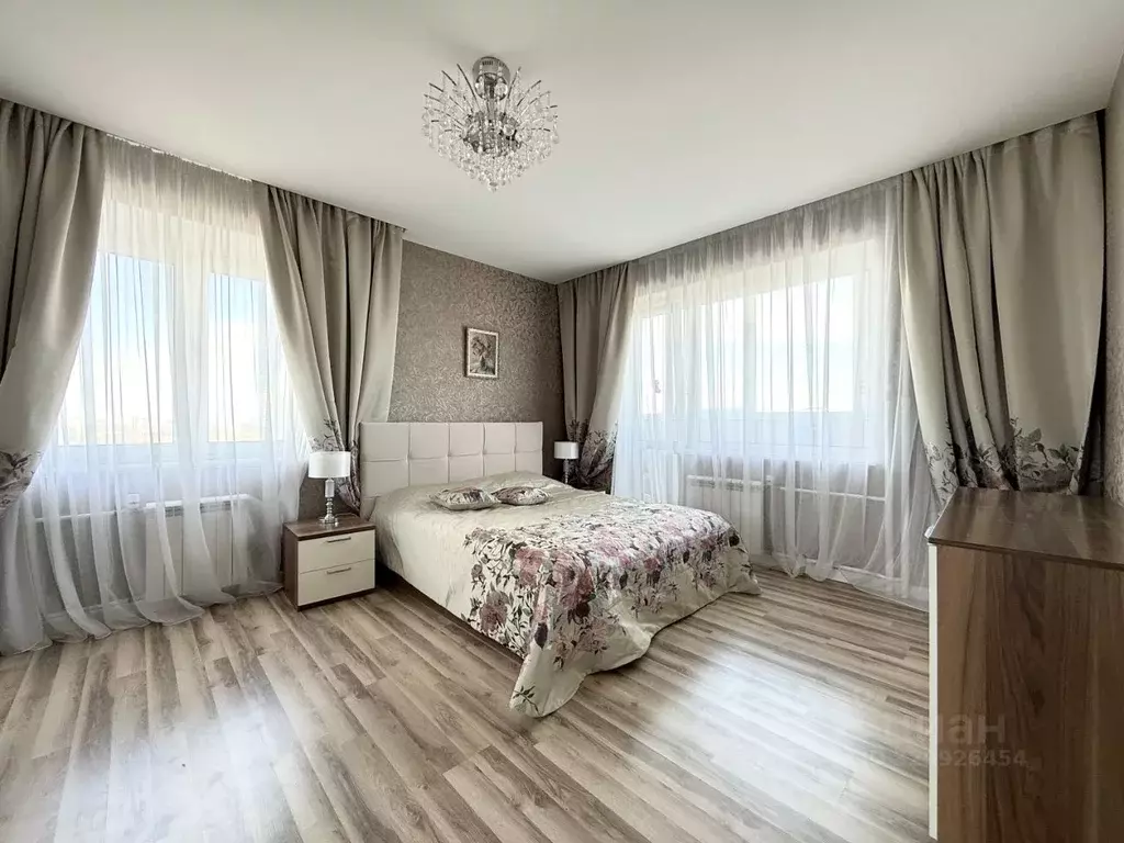 3-к кв. Санкт-Петербург ул. Димитрова, 39к1 (81.3 м) - Фото 1