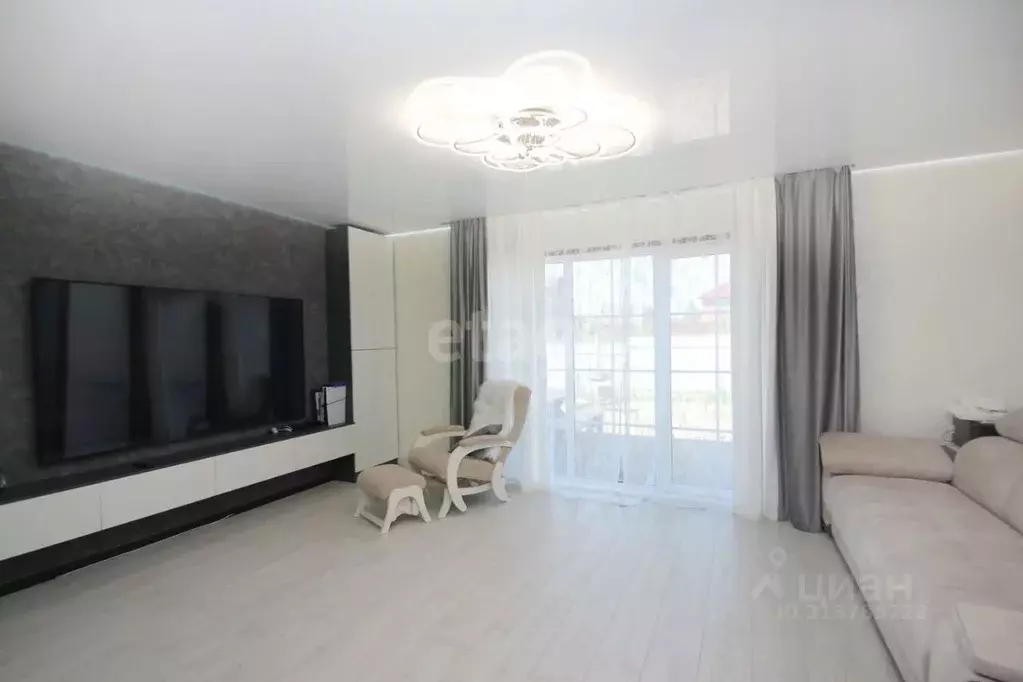 Таунхаус в Калужская область, Калуга городской округ, д. Желыбино ул. ... - Фото 2