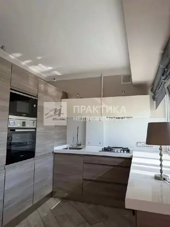 Продается 3-комнатная квартира - Фото 1