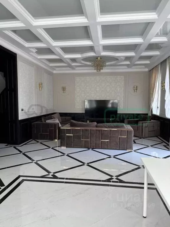 Дом в Калининградская область, Калининград Бассейная ул. (360 м) - Фото 0