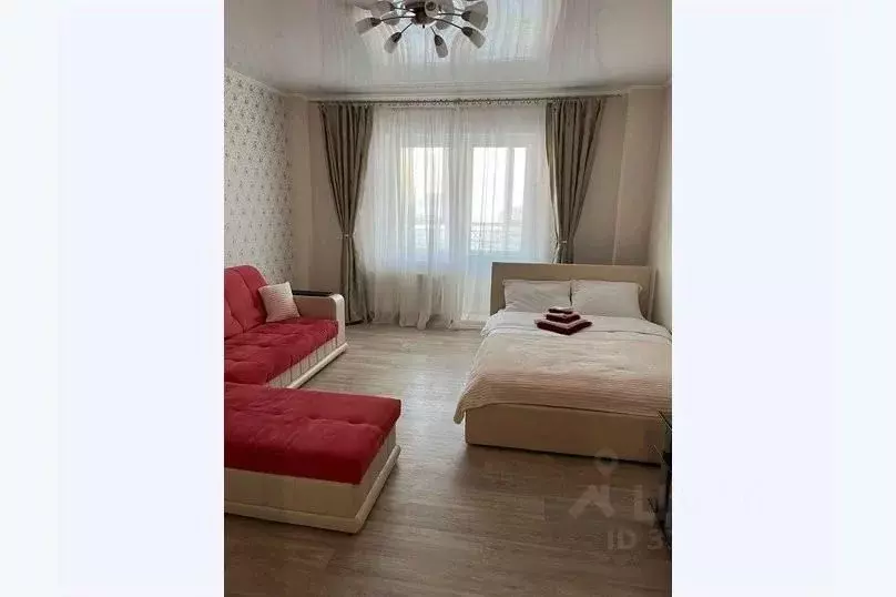 1-к кв. Тюменская область, Тюмень ул. Дмитрия Менделеева, 16 (50.0 м) - Фото 0