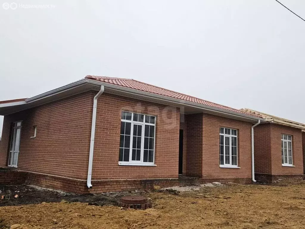 Дом в Ростов-на-Дону, Обаятельная улица (105 м) - Фото 1
