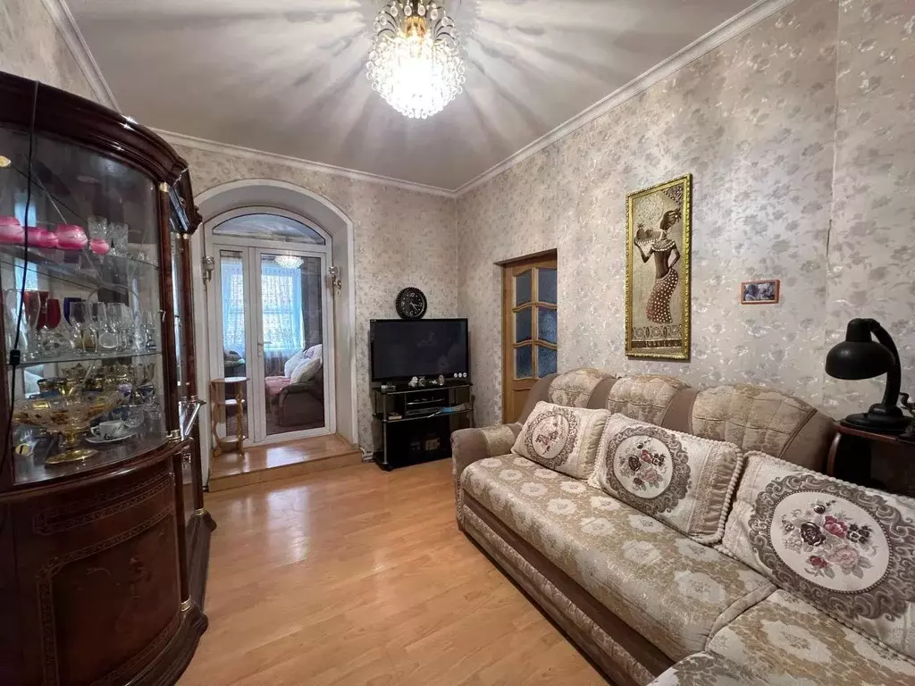 3-к кв. Северная Осетия, Владикавказ ул. Максима Горького, 43 (57.6 м) - Фото 1