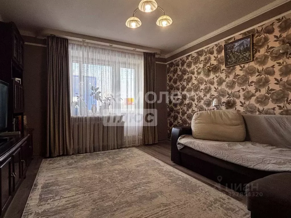 4-к кв. Коми, Сыктывкар Тентюковская ул., 124 (78.4 м) - Фото 1