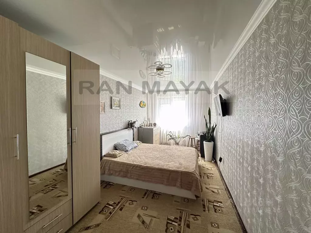 2-к кв. Адыгея, Майкоп ул. Димитрова, 7 (47.3 м) - Фото 1