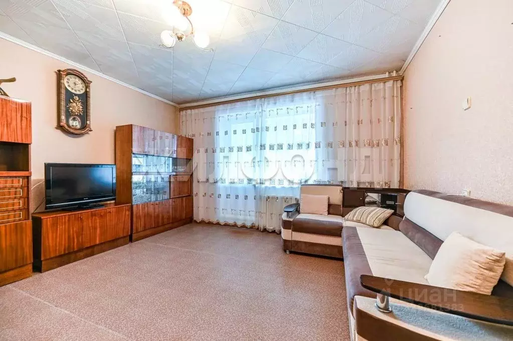 3-к кв. Алтайский край, Барнаул ул. Островского, 8 (62.2 м) - Фото 2