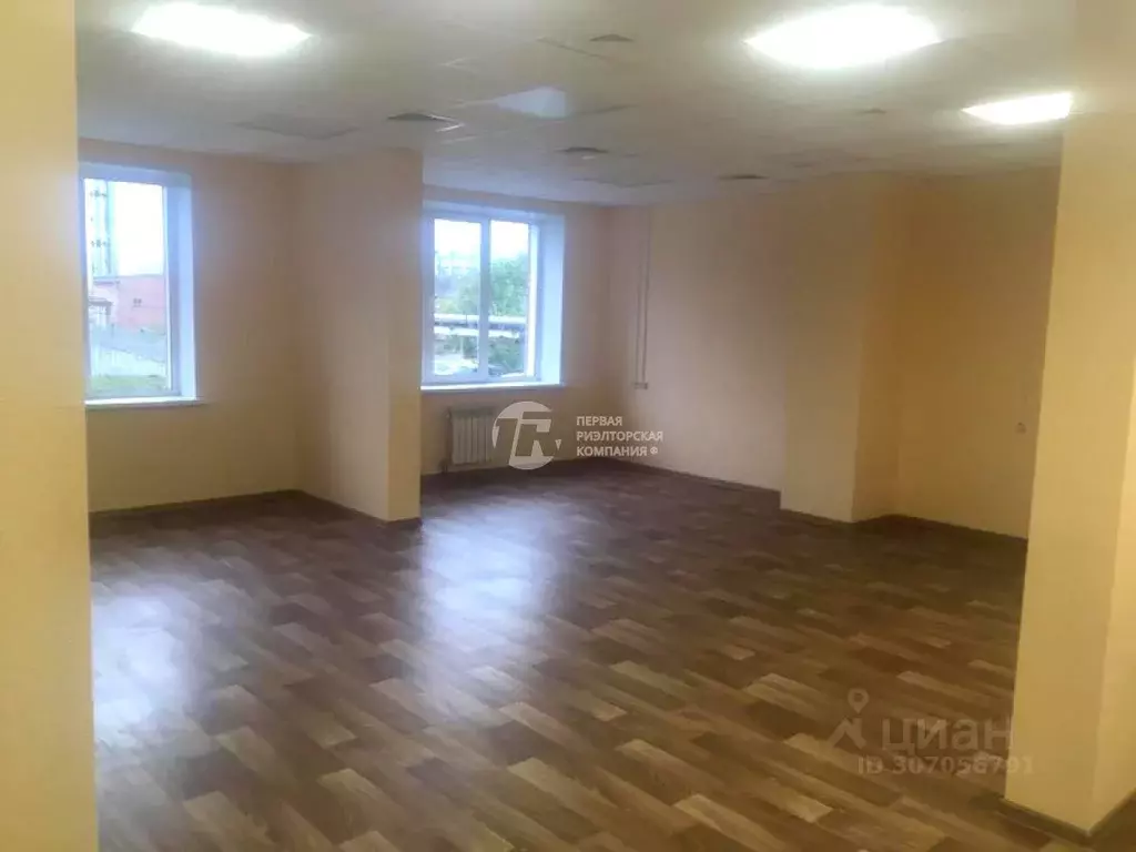 Помещение свободного назначения в Новосибирская область, Новосибирск ... - Фото 0