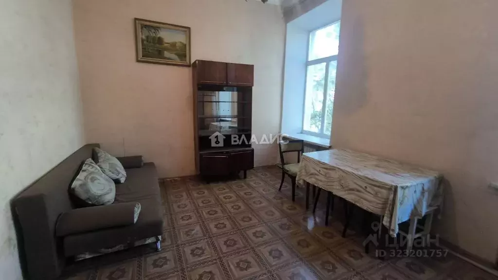 3-к кв. Крым, Симферополь пер. Галерейный, 2 (66.2 м) - Фото 2