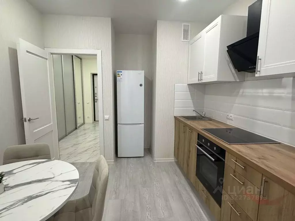 1-к кв. Самарская область, Самара Революционная ул., 103А (37.4 м) - Фото 2