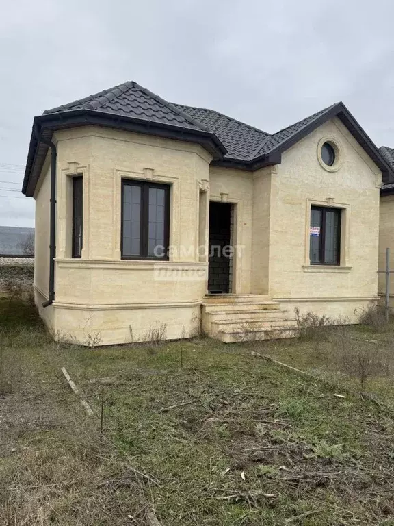 Дом в Дагестан, Дербентский район, с. Хазар ул. Прибрежная (55 м) - Фото 1