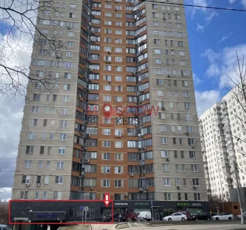 Продам торговое помещение, 372 м - Фото 1