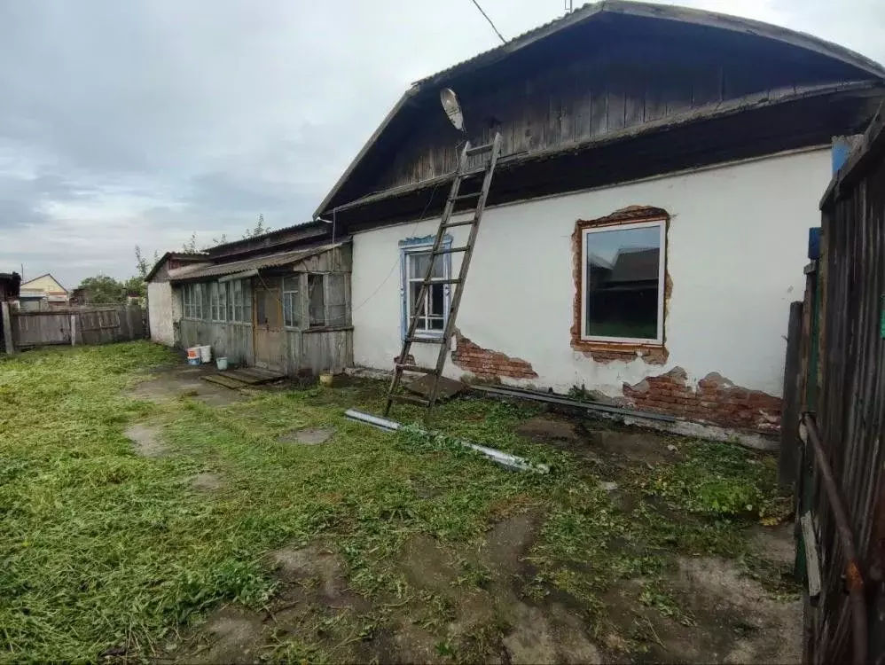 Дом в Хакасия, Усть-Абаканский район, с. Калинино Трактовая ул., 52 ... - Фото 1
