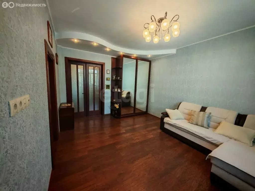 3-комнатная квартира: Новосибирск, улица Авиастроителей, 12 (71.4 м) - Фото 0