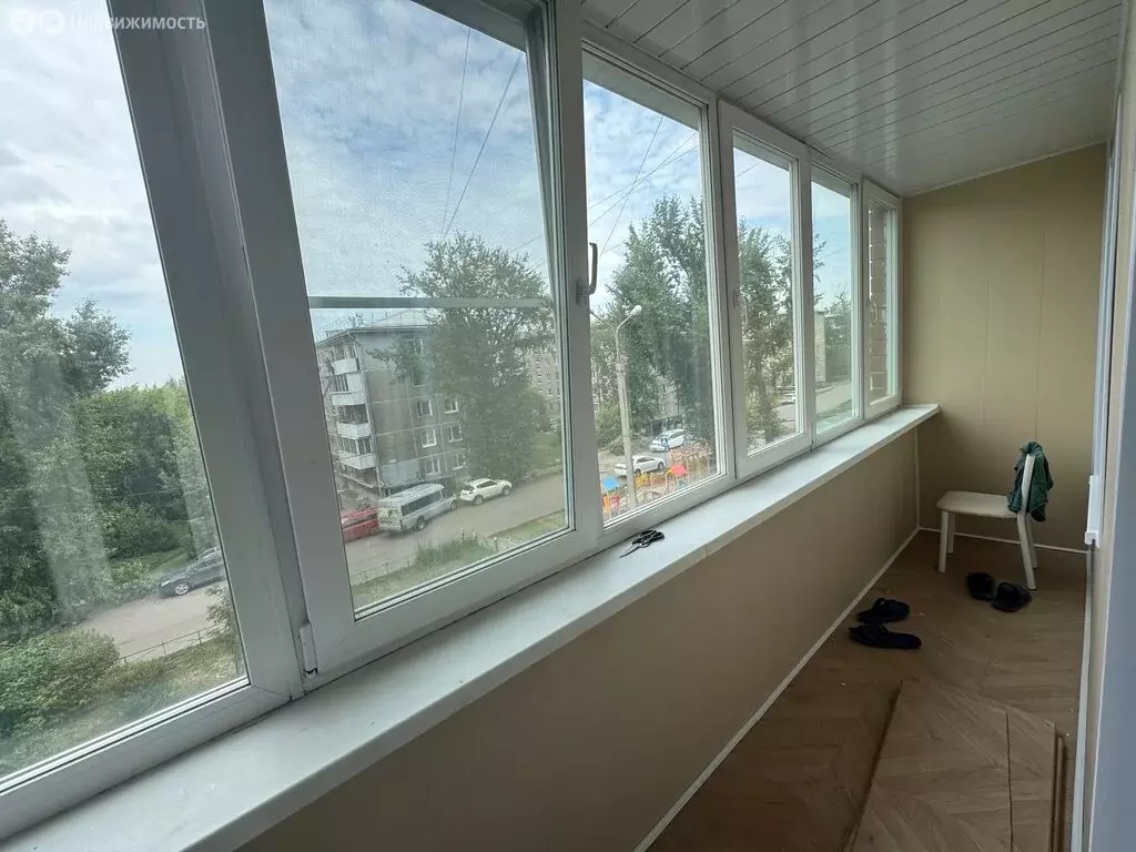 3-комнатная квартира: Иркутск, улица Пржевальского, 43 (63 м) - Фото 1