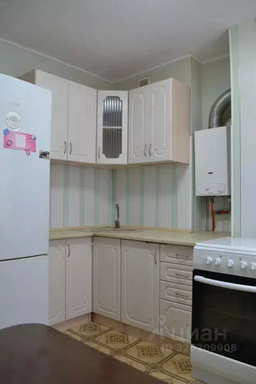 2-к кв. Калининградская область, Балтийск ул. Ушакова, 27 (46.0 м) - Фото 1