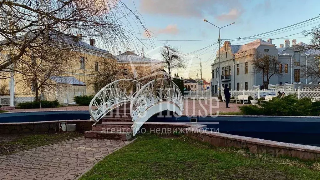 3-к кв. Калужская область, Калуга Воскресенская ул., 4/25 (51.4 м) - Фото 0