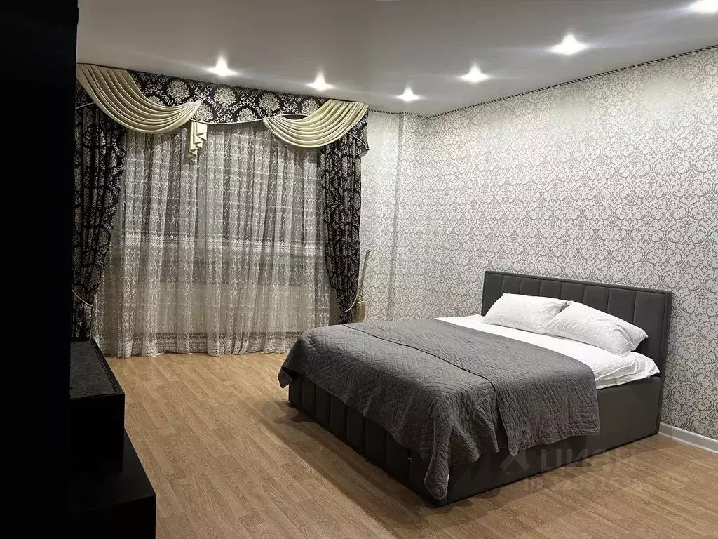 1-к кв. Белгородская область, Старый Оскол Степной мкр, 23 (57.0 м) - Фото 1