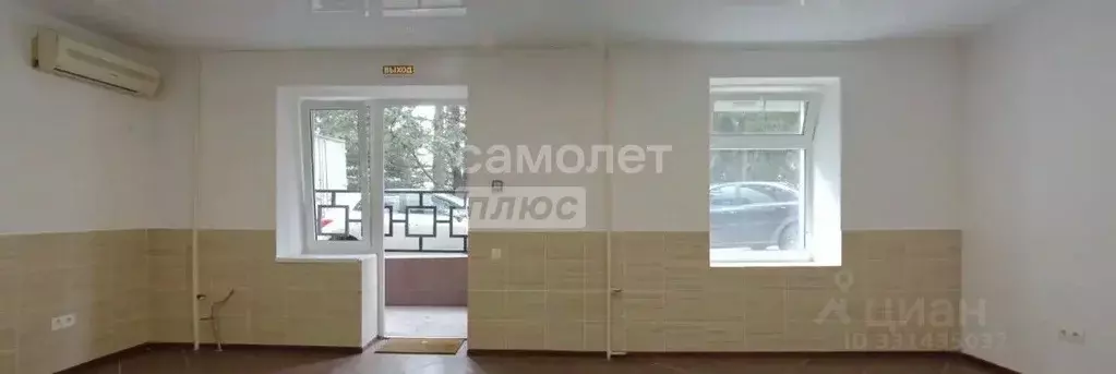 Торговая площадь в Краснодарский край, Туапсе пл. Ильича, 4 (36 м) - Фото 1