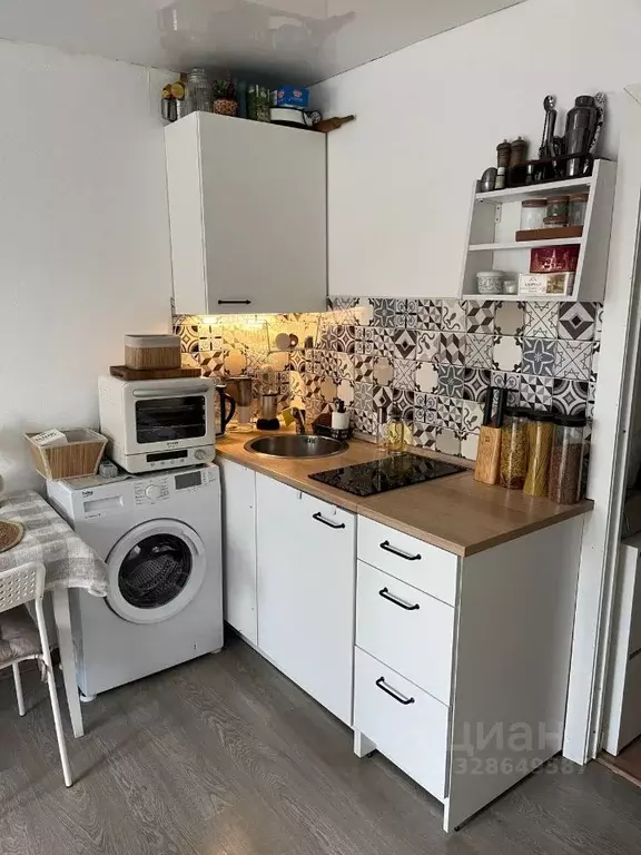 Студия Воронежская область, Воронеж Никитинская ул., 46 (18.4 м) - Фото 1