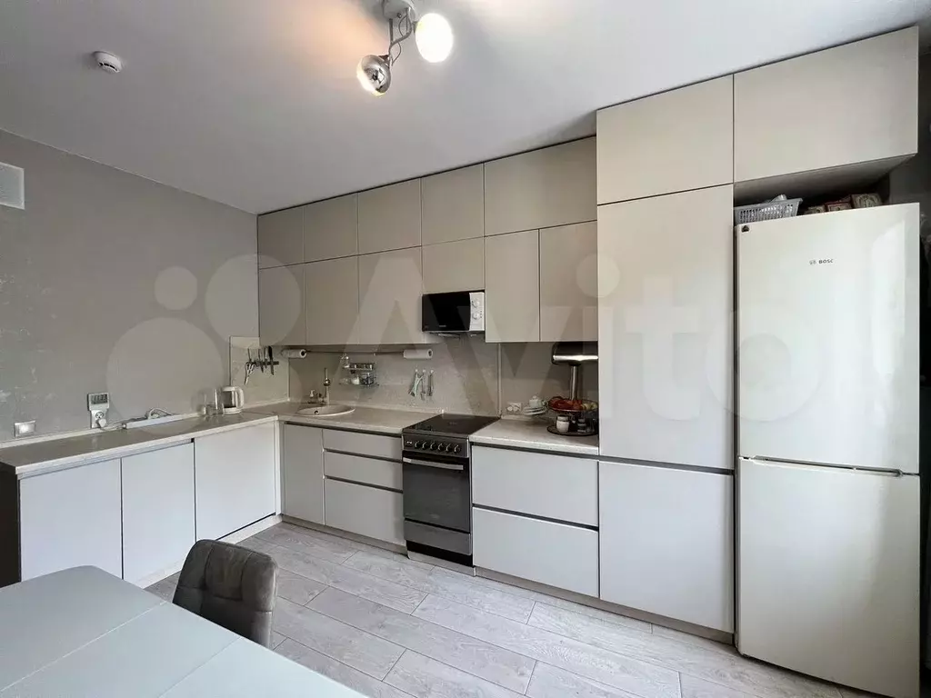 3-к. квартира, 70 м, 2/12 эт. - Фото 1