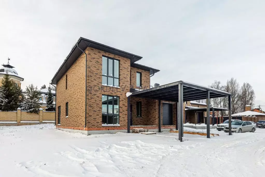 Коттедж в Татарстан, Казань ул. Каенлы, 44Д (239 м) - Фото 1