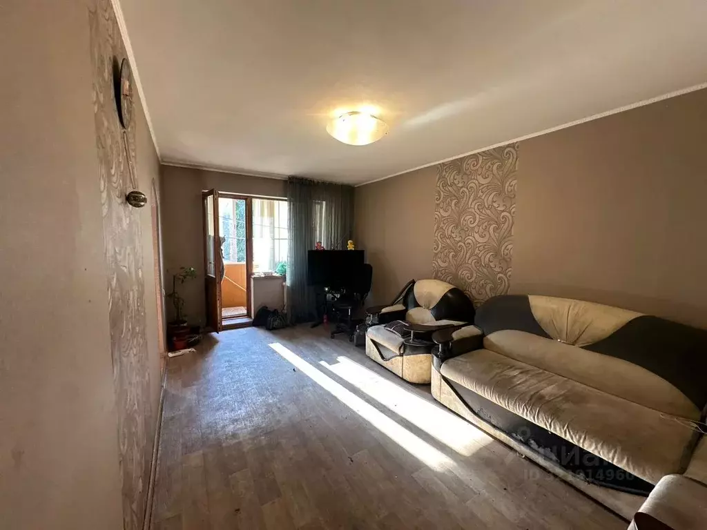 3-к кв. Кемеровская область, Кемерово ул. Ворошилова, 1 (62.1 м) - Фото 0