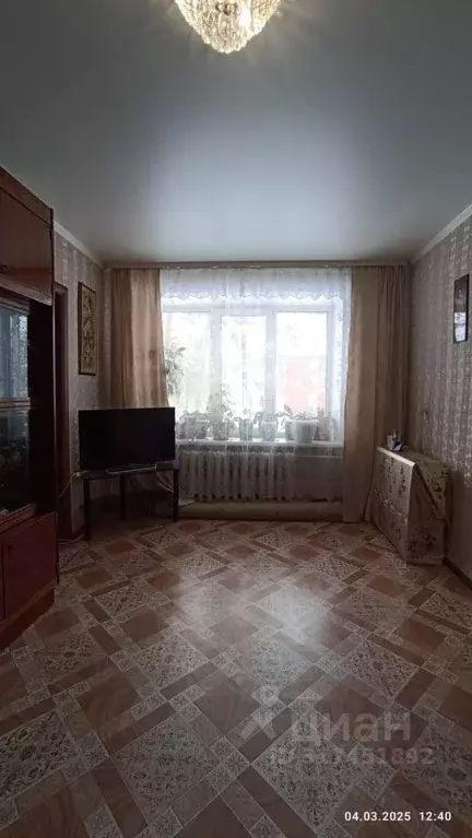 2-к кв. Омская область, Омск ул. 4-я Линия, 238 (46.7 м) - Фото 0