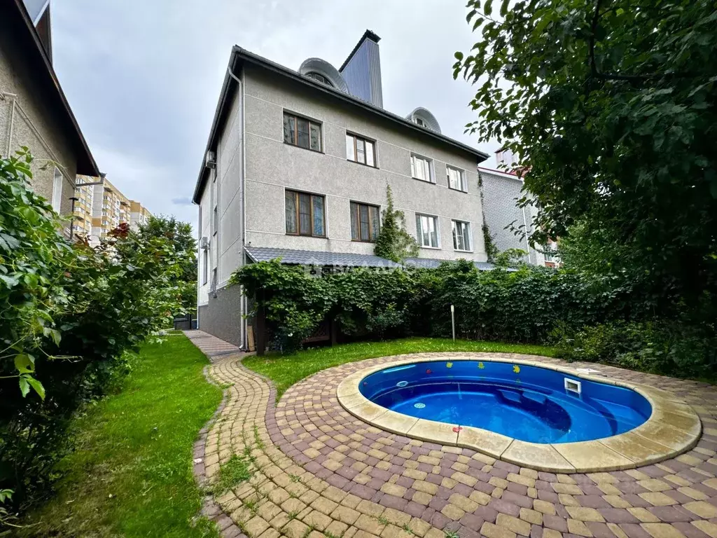 Дом в Воронежская область, Воронеж Ипподромная ул., 37 (290 м) - Фото 0