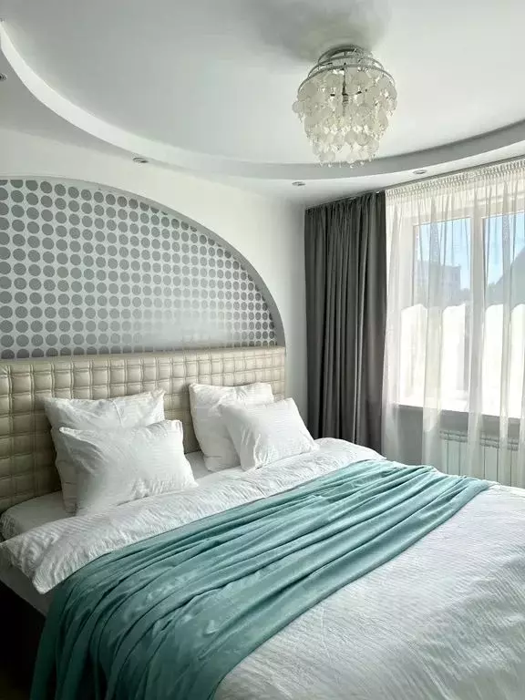 2-к кв. Чувашия, Чебоксары Президентский бул., 33 (72.0 м) - Фото 1