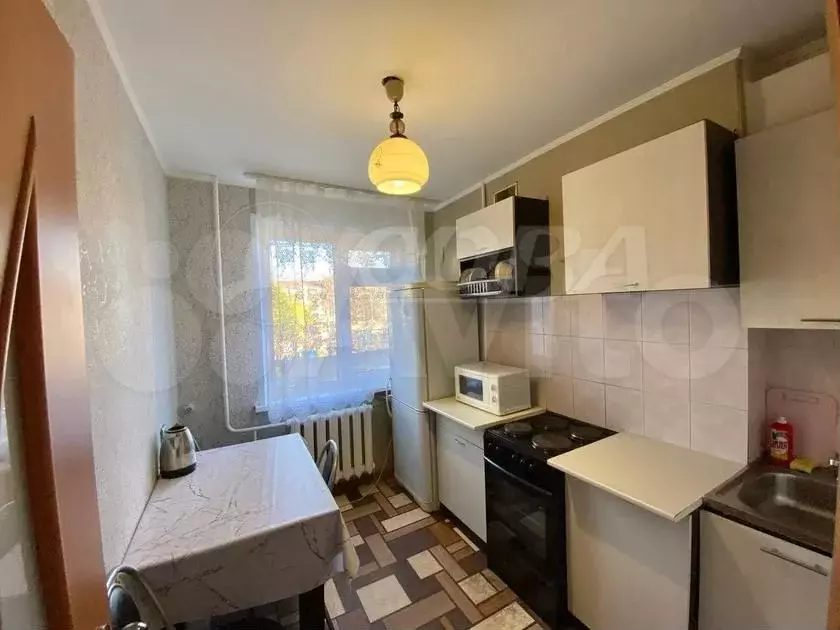 3-к. квартира, 60 м, 2/9 эт. - Фото 0