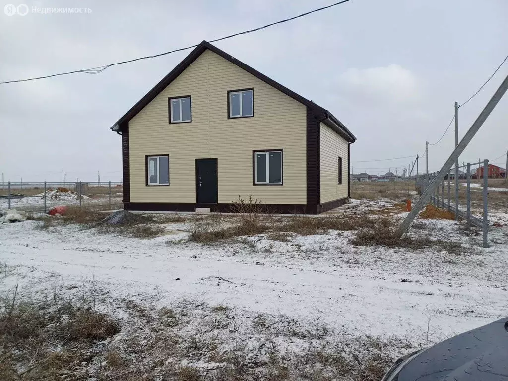 Дом в Цимлянск, улица Будённого (174 м) - Фото 0