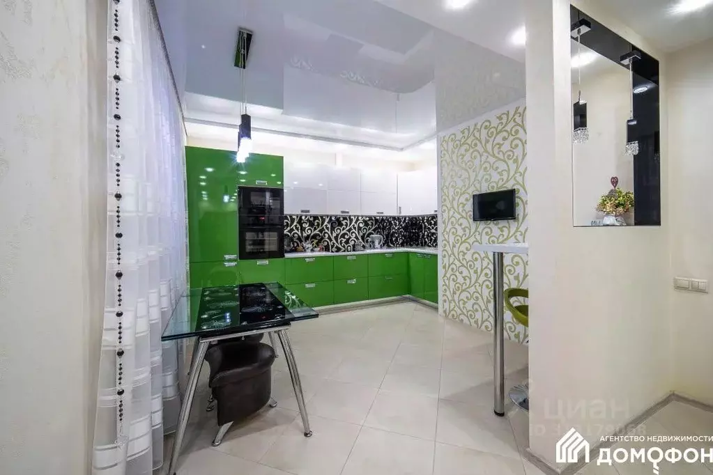 3-к кв. Омская область, Омск просп. Комарова, 14к1 (85.5 м) - Фото 2