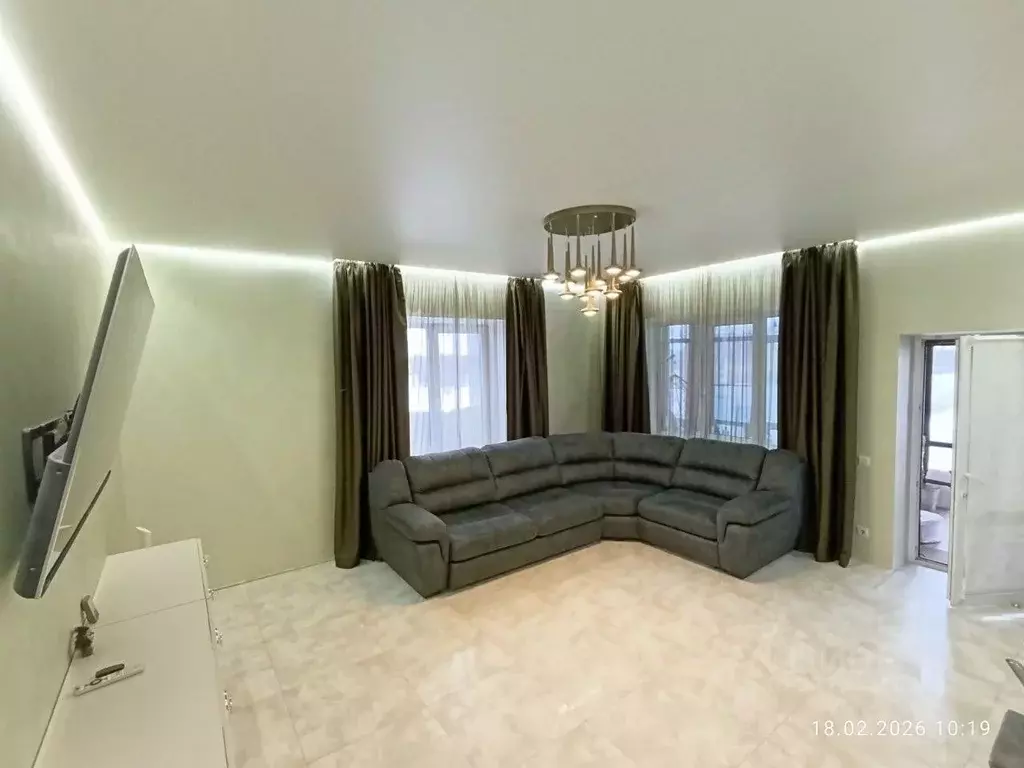 Дом в Белгородская область, Строитель Яковлевский городской округ,  ... - Фото 1