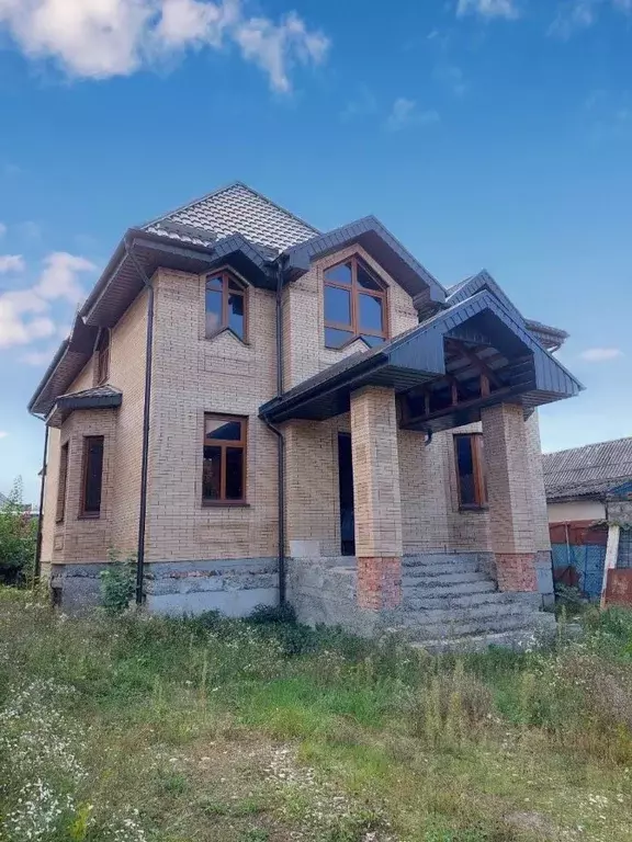 Дом в Кабардино-Балкария, Нальчик ул. Гикало, 15 (330 м) - Фото 0