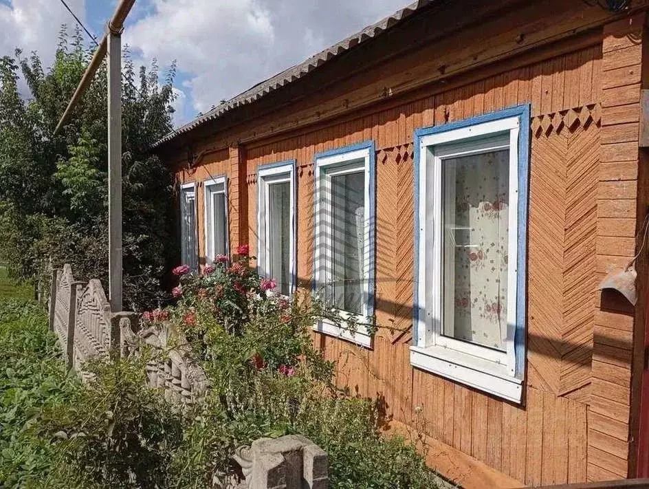 Дом в Белгородская область, Старый Оскол Красногвардейская ул., 8 (94 ... - Фото 1