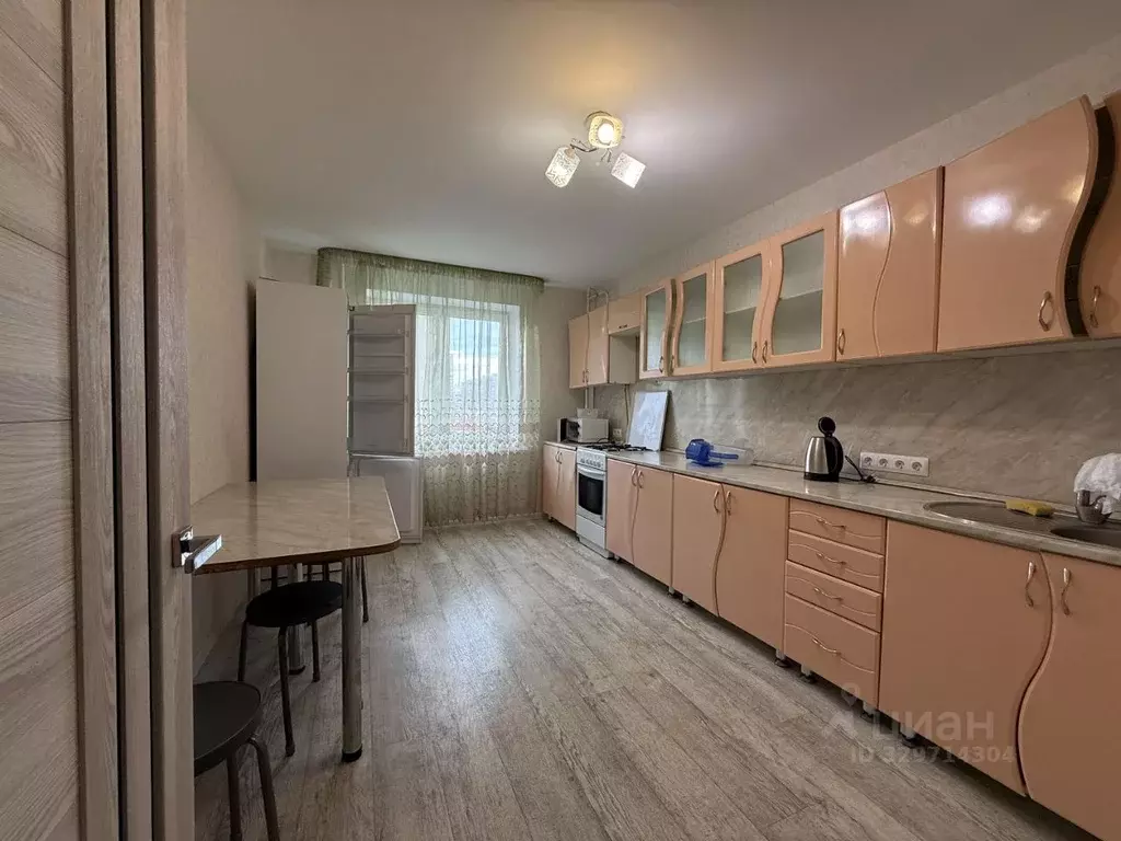 2-к кв. Татарстан, Альметьевск ул. Шевченко, 142 (74.0 м) - Фото 2