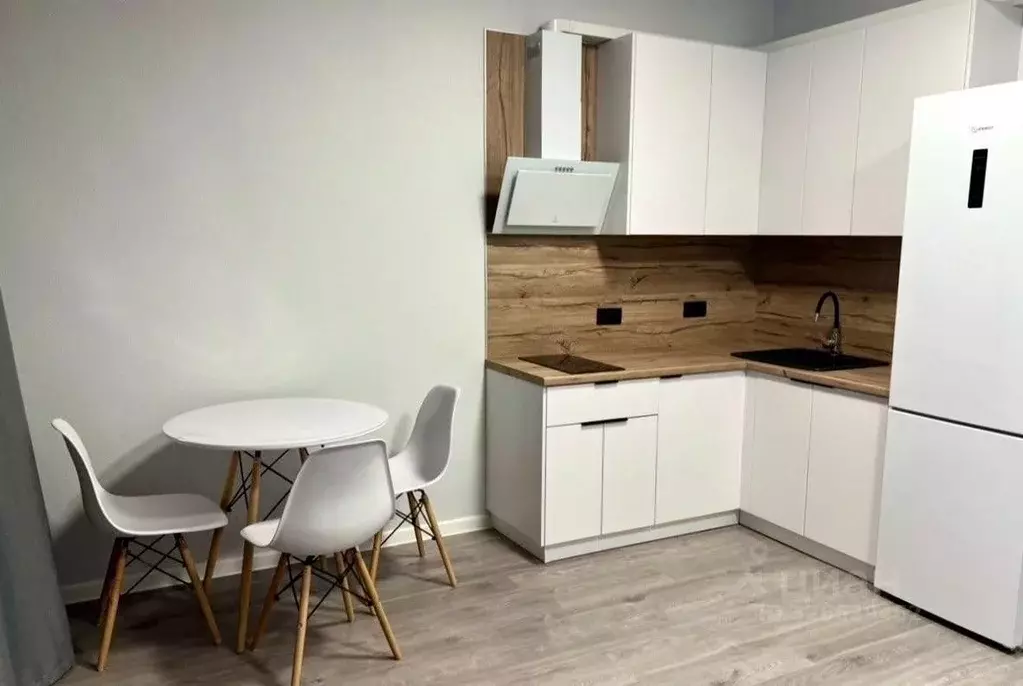 Студия Ленинградская область, Всеволожский район, пос. Бугры ул. ... - Фото 1