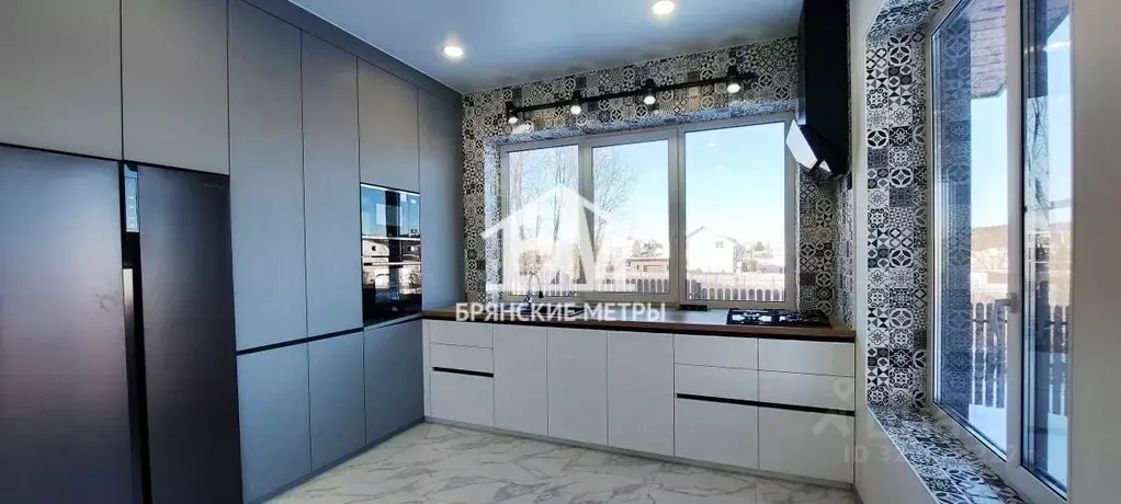 Дом в Брянская область, Брянский район, Супоневское с/пос, д. ... - Фото 1