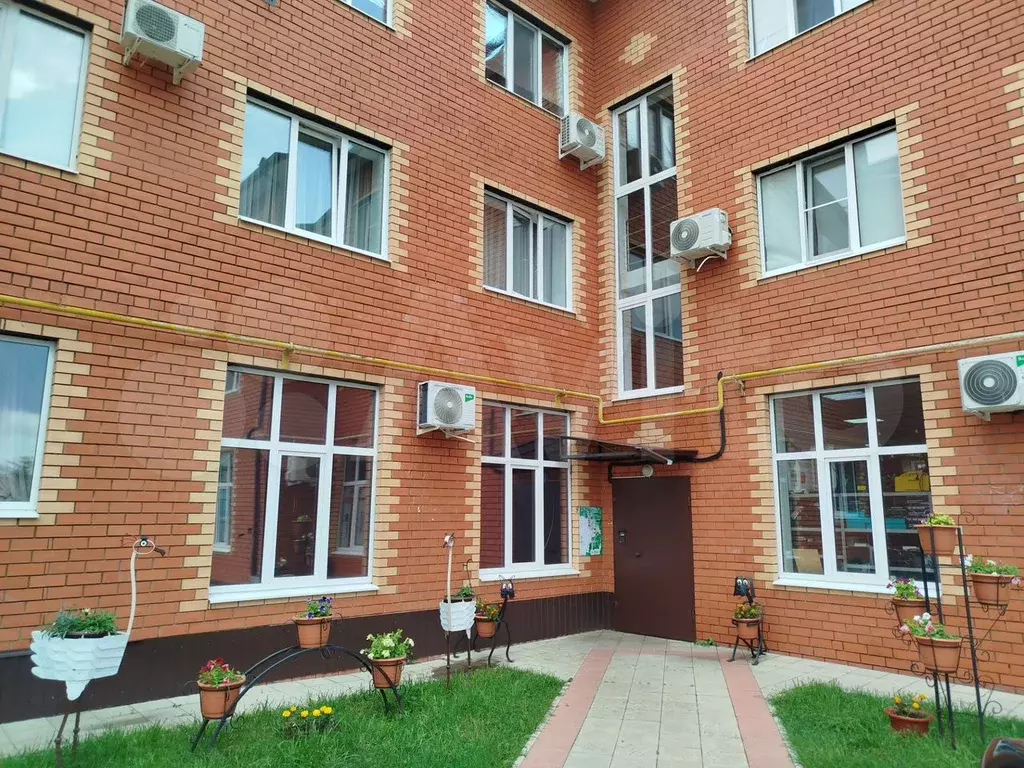 2-к. квартира, 65 м, 2/3 эт. - Фото 0