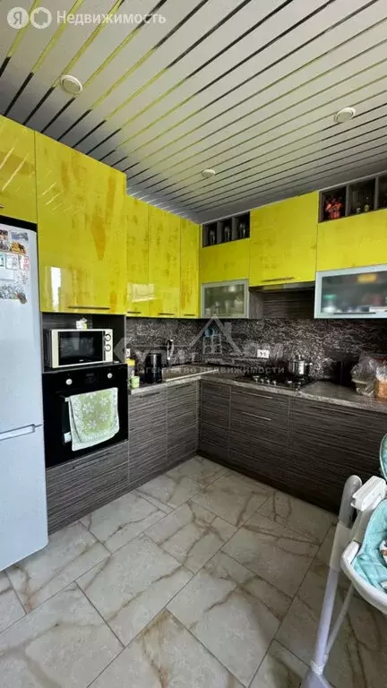 3-комнатная квартира: станица Ессентукская, улица Ляпидевского, 7 ... - Фото 1