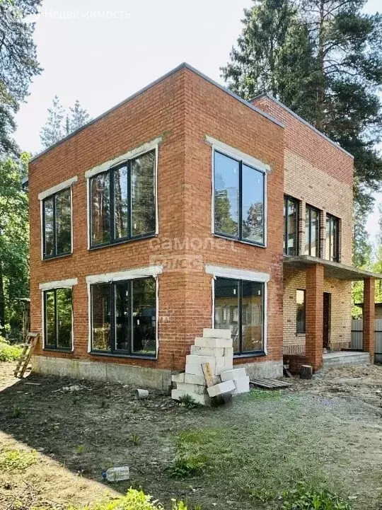 Дом в Балашиха, микрорайон Салтыковка, Разинское шоссе, 78А (200 м) - Фото 1
