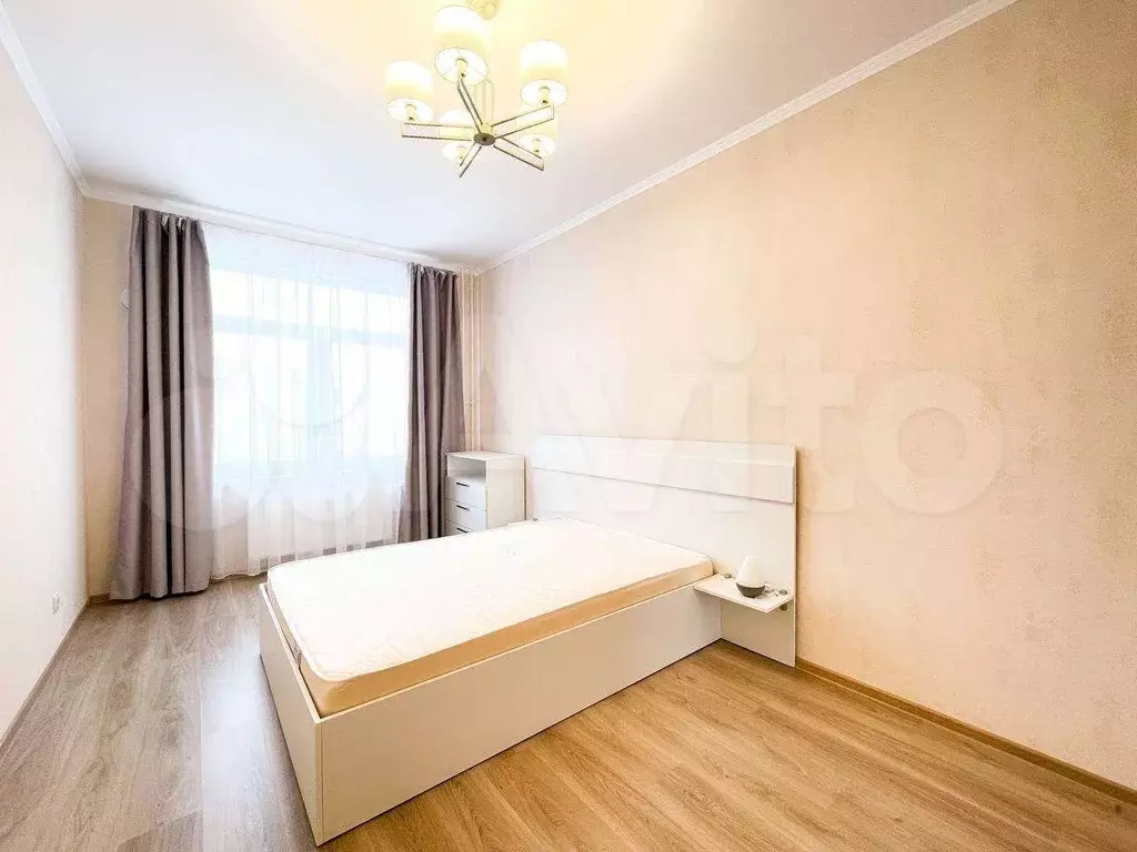 3-к. квартира, 80м, 3/4эт. - Фото 0