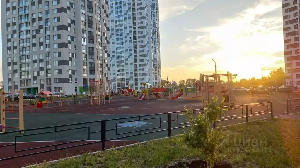 2-к кв. Башкортостан, Уфа просп. Дружбы Народов, 57/1 (48.0 м) - Фото 1