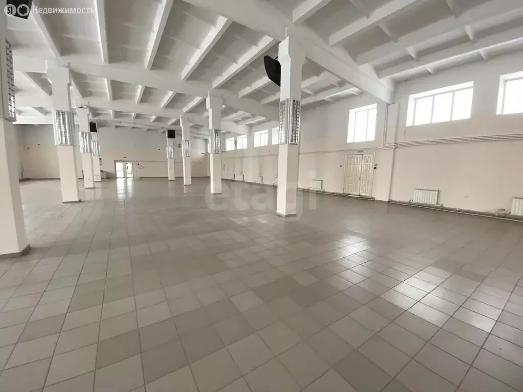 Помещение свободного назначения (750 м) - Фото 1