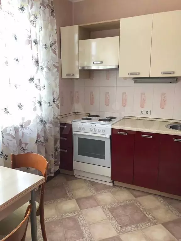 1-к. квартира, 40 м, 9/10 эт. - Фото 0