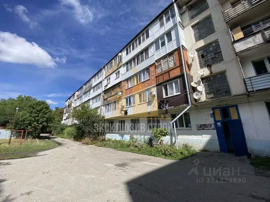 2-к кв. Ставропольский край, Ессентуки ул. Фридриха Энгельса, 42 (39.4 ... - Фото 0