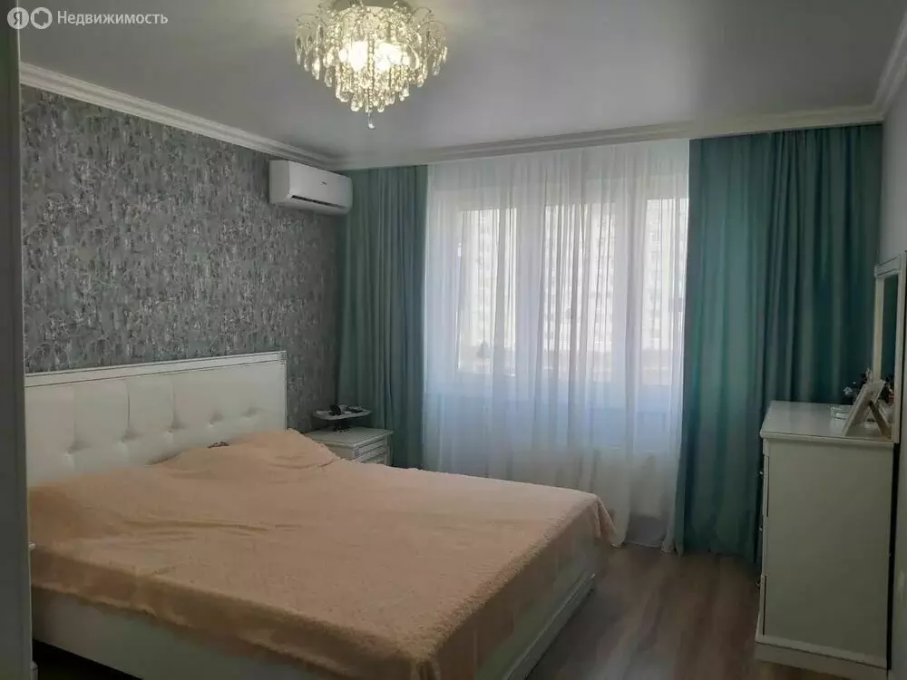 3-комнатная квартира: Анапа, улица Ленина, 192 (90 м) - Фото 1