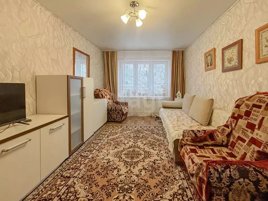 2-к кв. Псковская область, Псков пер. Машиниста, 5 (44.5 м) - Фото 1