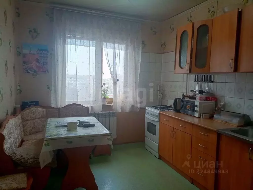 3-к кв. Саратовская область, Энгельс Степная ул., 37 (64.8 м) - Фото 1